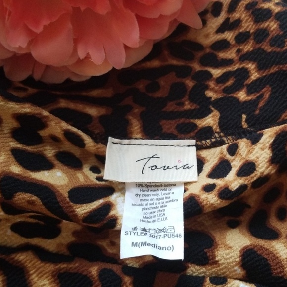 💥NWOT LEOPARD SKIRT💥 - Picture 3 of 5